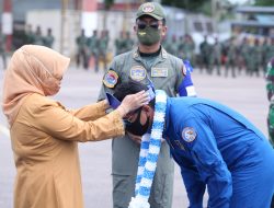 Rahma Bangga Rajawali Flight Unjuk Aksi di Langit Tanjungpinang