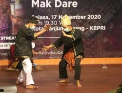 Sampaikan Informasi Penanganan Covid-19 Lewat Pertunjukan Tradisional Melayu Tanjungpinang