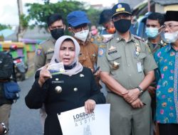 Wali Kota Kembali Serahkan Kartu Pelanggan Gas 3 Kg