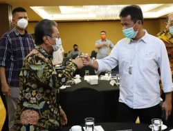 Jumaga Nadeak Menghadiri Pelantikan Pengurus Persatuan Insinyur Indonesia Kepri Masa Bakti 2020-2023