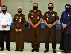 Wakil Ketua I DPRD Kepri Menghadiri Acara Kegiatan Pemberian Penghargaan WBBM di Kejati Kepri