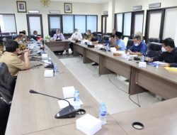 Badan Anggaran DPRD Kepri Bersama Satgas Bahas Masalah COVID-19