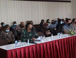 Ketua DPRD Kepri, Jumaga Nadeak Ikuti Rapat Bersama FKPD