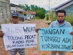 Dinilai Tak Becus, Warga Unjuk Rasa Minta Wali Kota Tanjungpinang Pecat Zulhidayat