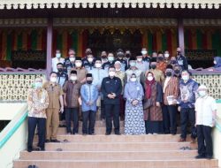 Terpikat Penyengat, Gubernur Ansar Revitalisasi Pulau Penyengat di Tahun Depan