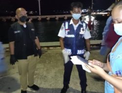 Ketua Komisi I DPRD Natuna Tinjau Naik Turun Penumpang Kapal di Selat Lampa