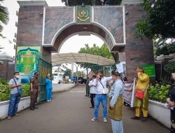 Kinerja Kejati Kepri Dikritik, Pegiat Anti Korupsi Demo Kejagung