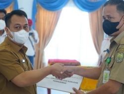 Bupati Lingga Serahkan DPA ke OPD