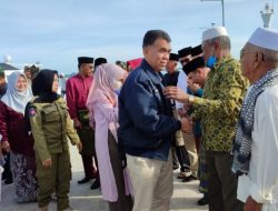 H+2 Lebaran, Bupati Natuna Silahturahmi dengan Masyarakat Serasan