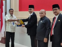 Bupati Natuna Terima Laporan Kegiatan KKNT Doktor Mengabdi Universitas Brawijaya Malang