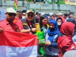 Melayu Raya Bagi-bagi Beras ke Masyarakat di HUT RI 77 Tahun