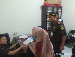 Kejari Tanjungpinang Amankan 18 Berkas Hasil Geledah di Gudang BPKAD dan Perkim