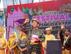 Banyak Diminati Kalangan Pemuda, Gubernur Ansar Buka Festival Sumpah Pemuda 2022