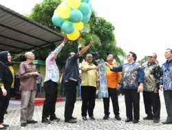 Jadikan Ajang Peningkatan Kinerja, Gubernur Ansar Hadiri Syukuran RSUD M Sani Karimun