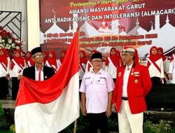 Abah Anton Charliyan Bersama Ceng Mujib Almagari Garut Kembali Bai’at 115 Anggota Exs NII Kepangkuan NKRI