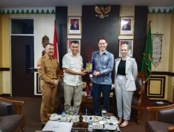 Gali Informasi,  Counsellor Economic Australia Kunjungi Natuna