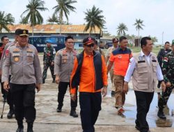Kapolda Kepri  Kirim 105 Personil dan Bantuan Sembako