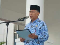 Bupati Serahkan Berbagai Penghargaan di Hardiknas Tahun 2023