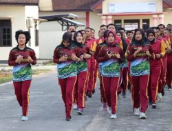 Jaga Stamina Anggota, Polres Natuna Laksanakan Senam dan Lari Pagi Bersama