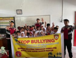 Stop Bullying, Polres Natuna Sambangi Anak-anak Beri Edukasi dan Kasih Sayang