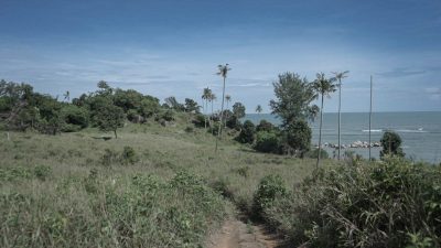 Menjelajahi Pantai nan Elok di Desa Pengudang, Bintan