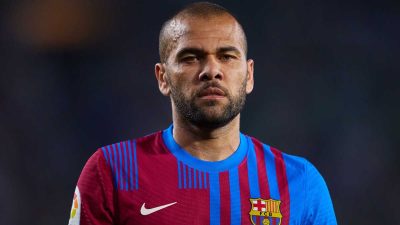 Barcelona Mencopot Dani Alves dari Daftar Legenda Klub usai Divonis Penjara