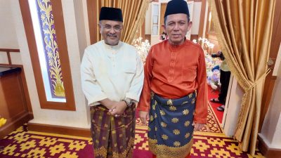 Ansar – Aunur Tampak Mesra Saat Open House di Gedung Daerah