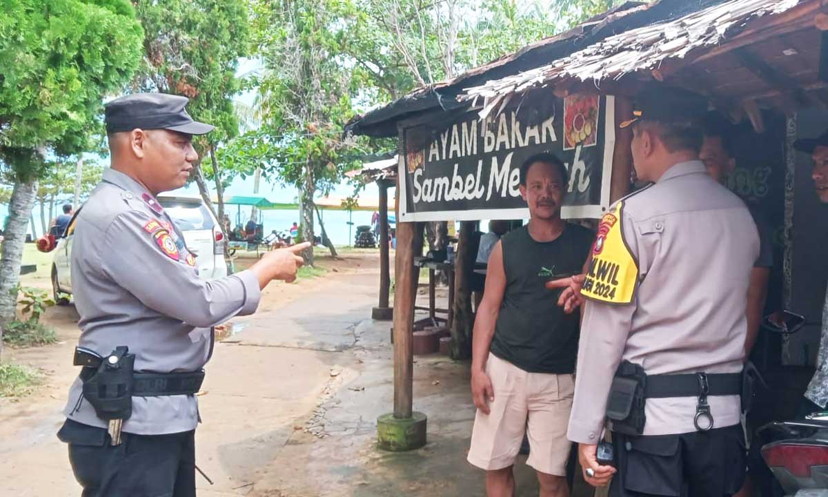 Amankan Libur Lebaran, Polsek Sekupang Patroli Pantai Tanjung Pinggir