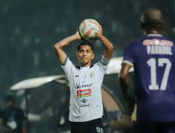 Drama 8 Gol dan Kartu Merah Warnai Hasil Imbang Persik Kediri vs PSS Sleman 4-4