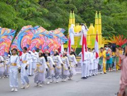 Pawai Ta’aruf MTQH Ke-X Kepri, Kafilah Tanjungpinang Usung Kebesaran Kemaharajaan Melayu