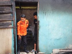 Korsleting Listrik, Sebuah rumah di Kampung Banjar Terbakar