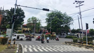 Traffic Light Jalan Basuki Rahmat Tanjungpinang Padam, Pengendara Diimbau Hati-hati