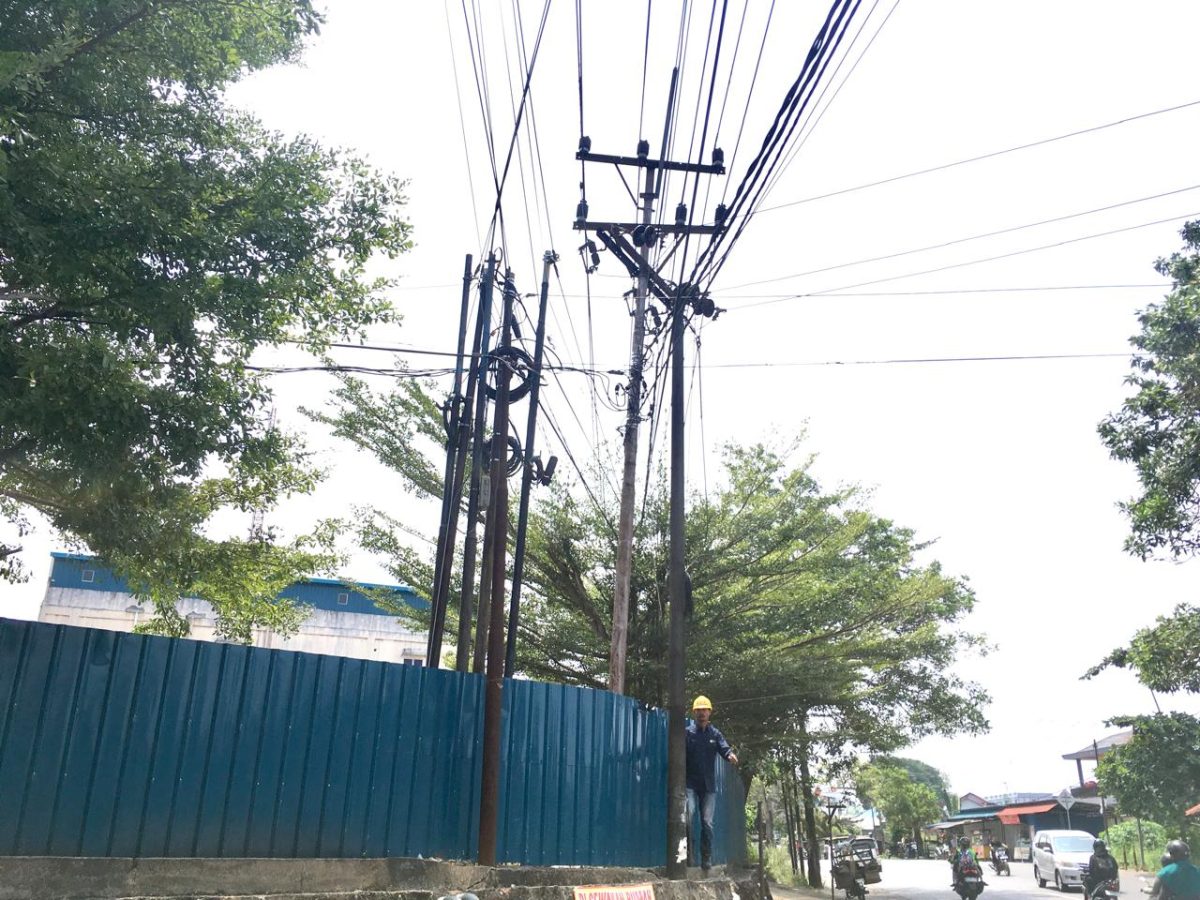 Pria di Tanjunpinang Tersengat Listrik saat Perbaiki Jaringan