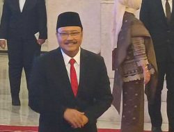 Presiden Jokowi Lantik Gus Ipul sebagai Mensos, Gantikan Tri Rismaharini