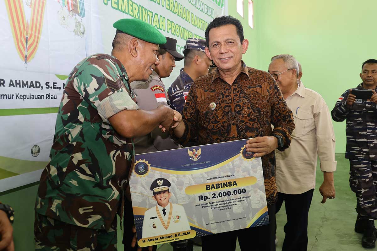 Apresiasi Pengabdian, Pemprov Kepri Berikan Insentif TNI Polri Rp1,9 Miliar