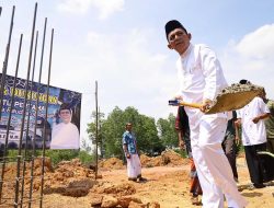 Gubernur Kepri Letakkan Batu Pertama Pembangunan Musholla Raudhatul Jannah