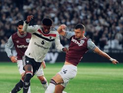 West Ham Hancurkan Mimpi Man Utd, The Hammers Menang Dramatis 2-1