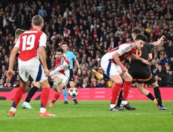 Arsenal Lolos dari Jebakan Shakhtar, Gol Bunuh Diri Menangkan The Gunners