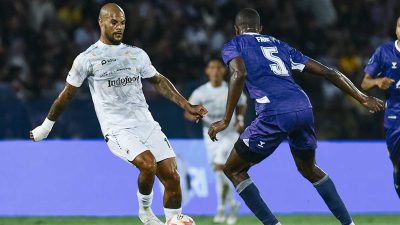 Persib Bandung Kalahkan Persik Kediri 2-0, Naik ke Posisi Kedua Liga 1