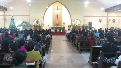 3000 Jemaat Gereja Katolik Kristus Raja Rayakan Natal dengan Penuh Makna