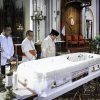 Presiden Prabowo Melayat Uskup Emeritus Petrus Turang di Katedral Jakarta