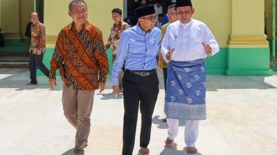 Gubernur Ansar Ajak Mendiktisaintek Kunjungi Pulau Penyengat, Situs Lahirnya Bahasa Indonesia