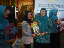 Dewi Ansar Ajak Kader Dasawisma Pulau Penyengat Perkuat Keluarga, Lawan Stunting & Pinjol Ilegal