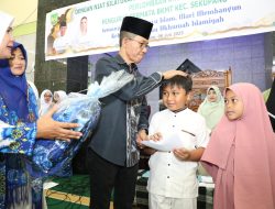 Peringati Tahun Baru Islam 1447 H, Wali Kota Batam Amsakar Santuni Anak Yatim