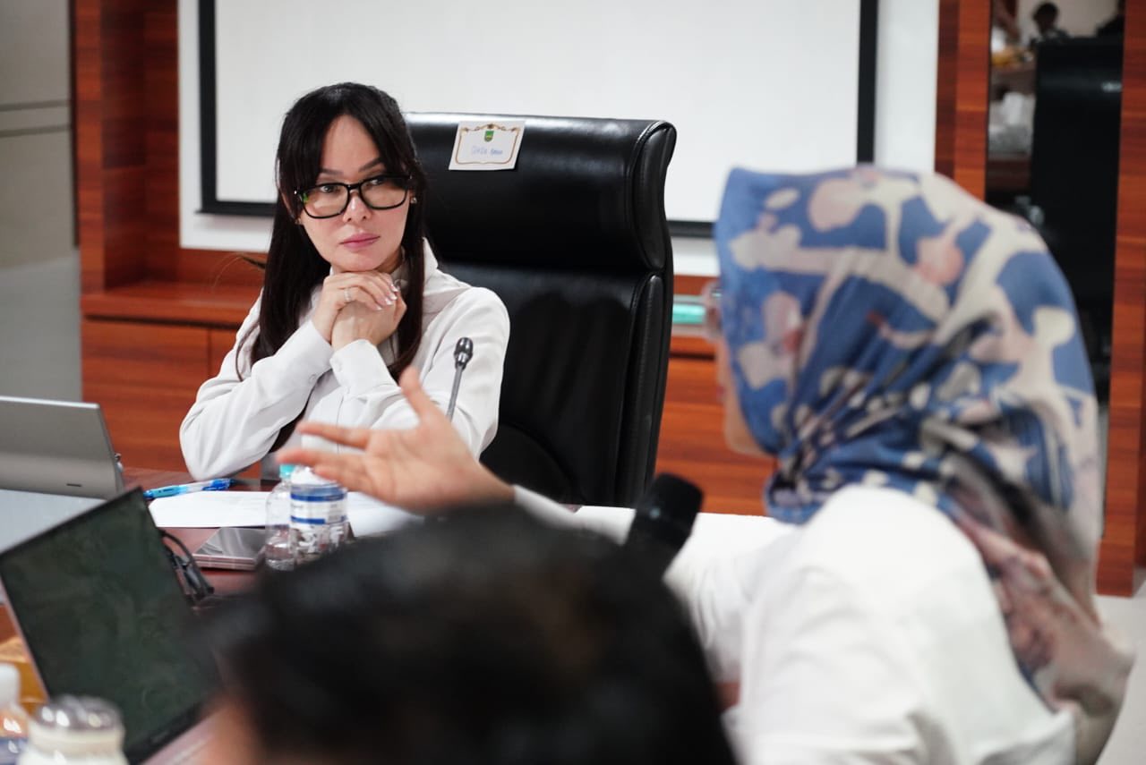 Wakil Walikota Batam Li Claudia dalam Forum Penataan Ruang Daerah (FPRD) Kota Batam. Rabu (16/07/2025). Dok : Media Center Kota Batam.