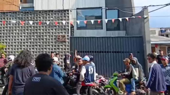 Kerusuhan di Tanjung Priok: Rumah Ahmad Sahroni Dijarah Massa. Dok : Istimewa.