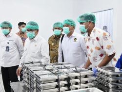 Mendag Budi Santoso Tinjau SPPG MBG Batam, Pasokan Makanan Lancar