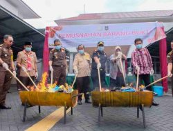 Kejari Tanjungpinang Musnahkan Barang Bukti 28 Perkara, Mayoritas Narkotika