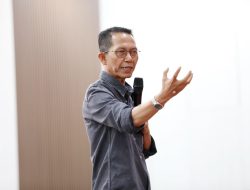 Amsakar Tekankan Peran Mahasiswa Baru UNRIKA Sebagai Generasi Pemimpin Bangsa