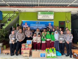 Satlantas Polresta Barelang Gelar Bhakti Sosial Sambut Hari Lalu Lintas Bhayangkara 2025